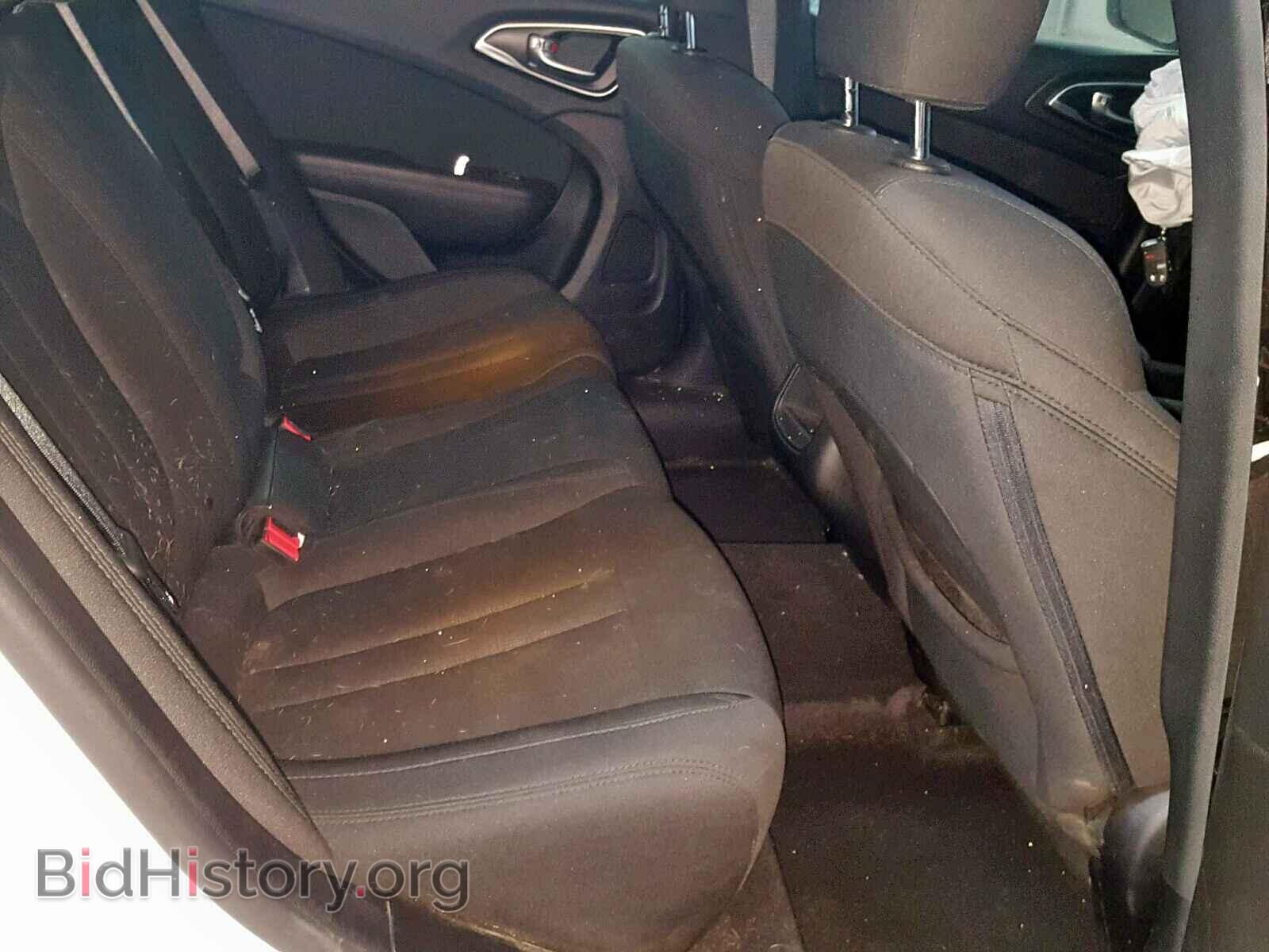 2016 CHRYSLER 200 - VIN: 1C3CCCAB0GN156398 - Фото 6