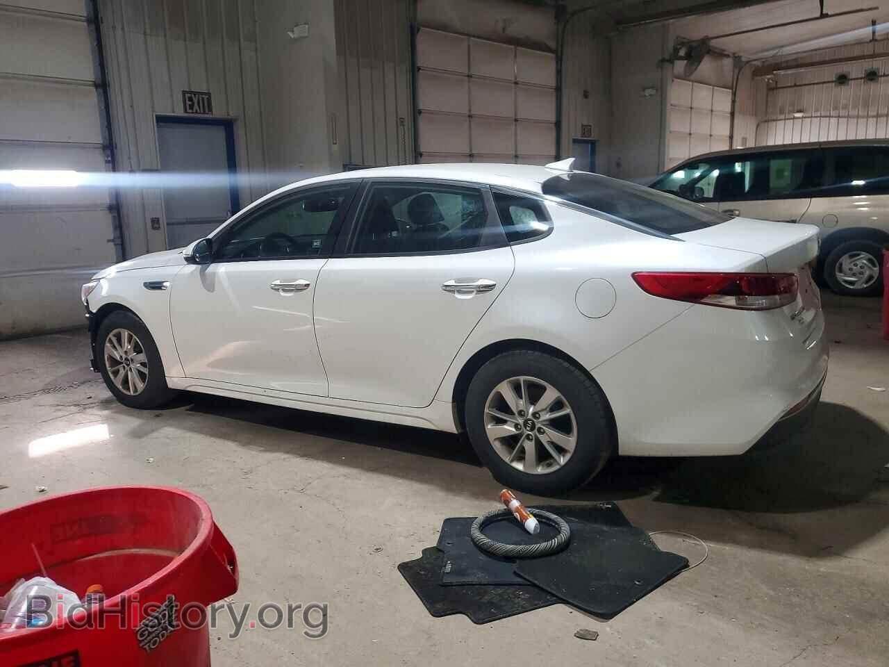 2016 KIA OPTIMA - VIN: KNAGT4L35G5070672 - Фото 2