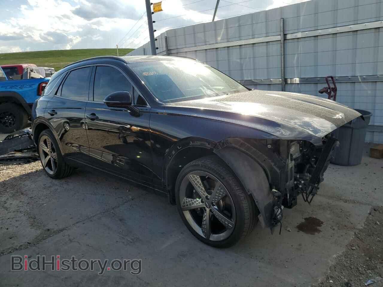 2022 GENESIS GV70 BASE - VIN: KMUMCDTCXNU071693 - Photo 4