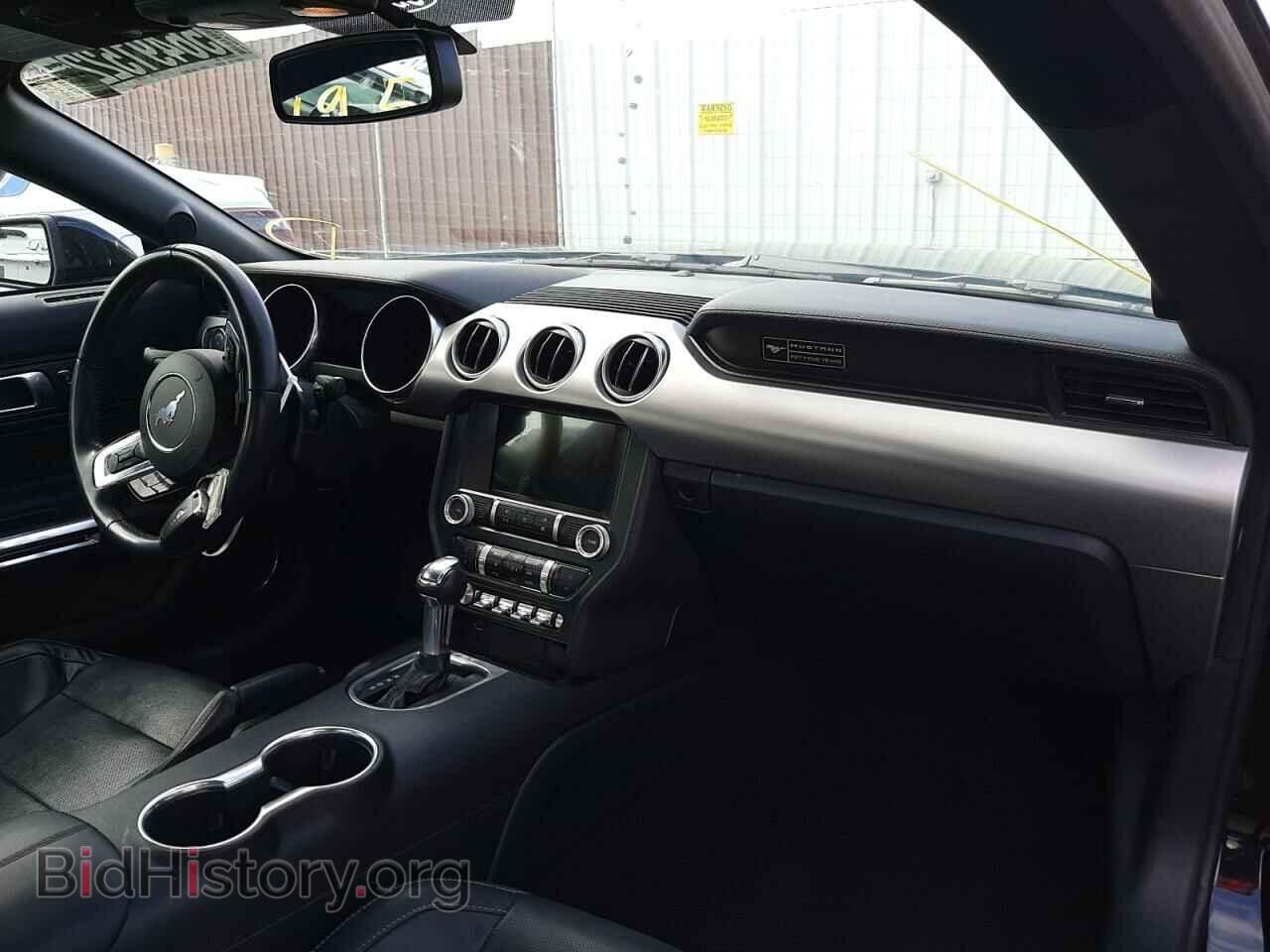 2020 FORD MUSTANG - VIN: 1FA6P8CF2L5136020 - Фото 9