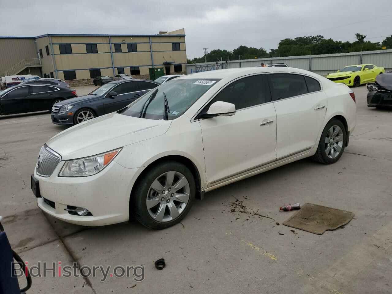 Photo 1G4GD5E35CF196940 - BUICK LACROSSE 2012
