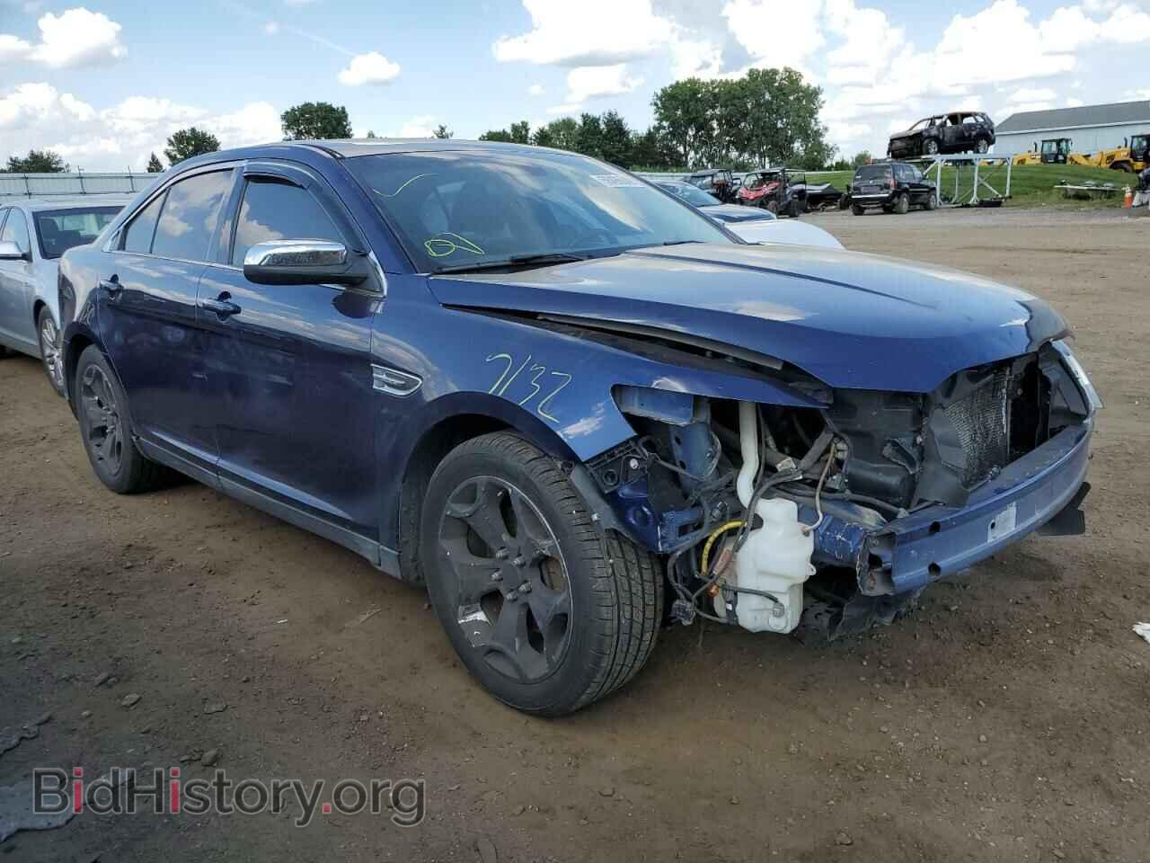 Photo 1FAHP2FW6BG177044 - FORD TAURUS 2011