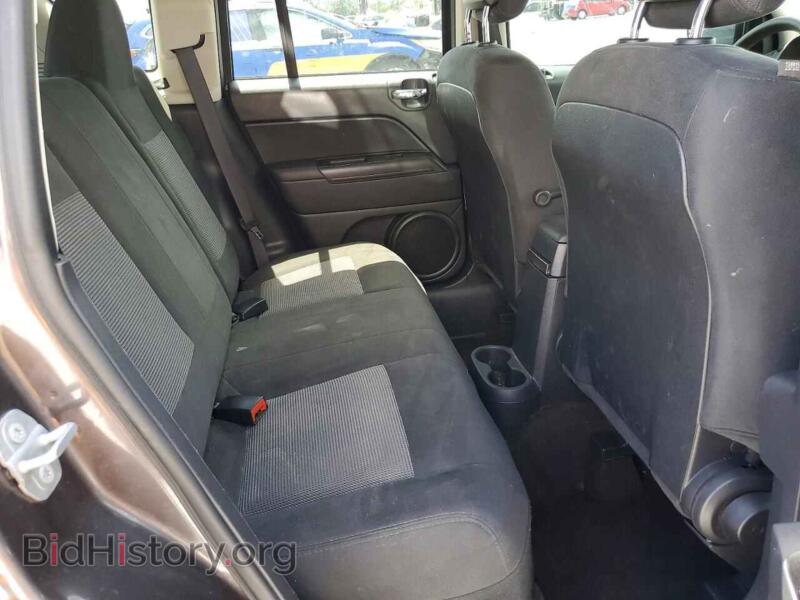2015 Jeep COMPASS (VIN 1C4NJDBB4FD393155) — photo 11 of 13