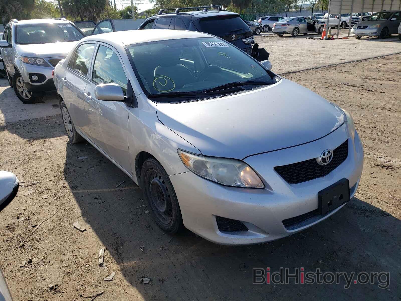 Photo 1NXBU4EE8AZ378002 - TOYOTA COROLLA 2010