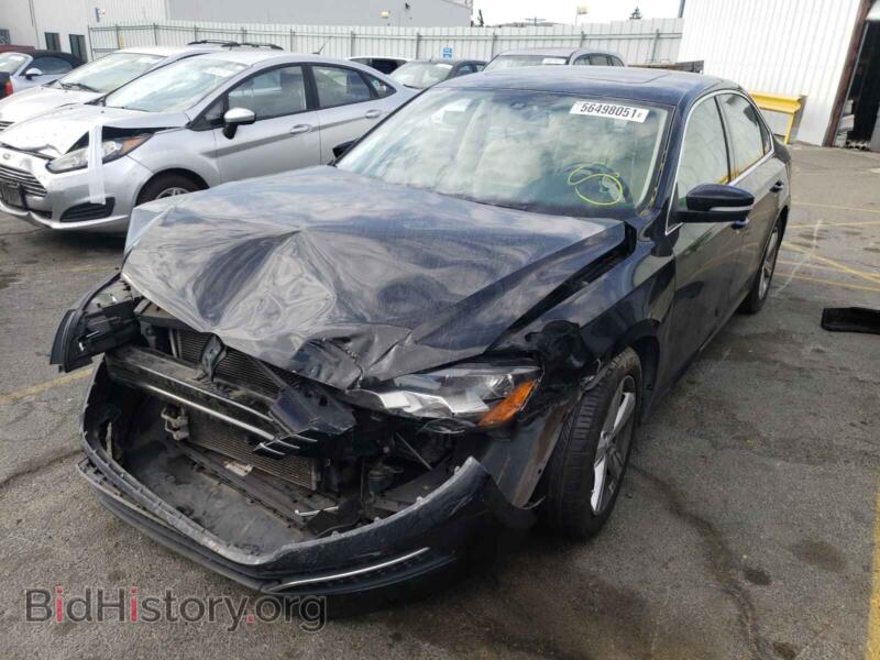 2013 Volkswagen PASSAT (VIN 1VWBP7A33DC123749) — фото 2 из 10