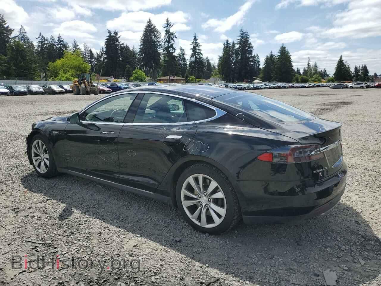 2015 TESLA MODEL S - VIN: 5YJSA1E22FF111004 - Фото 2