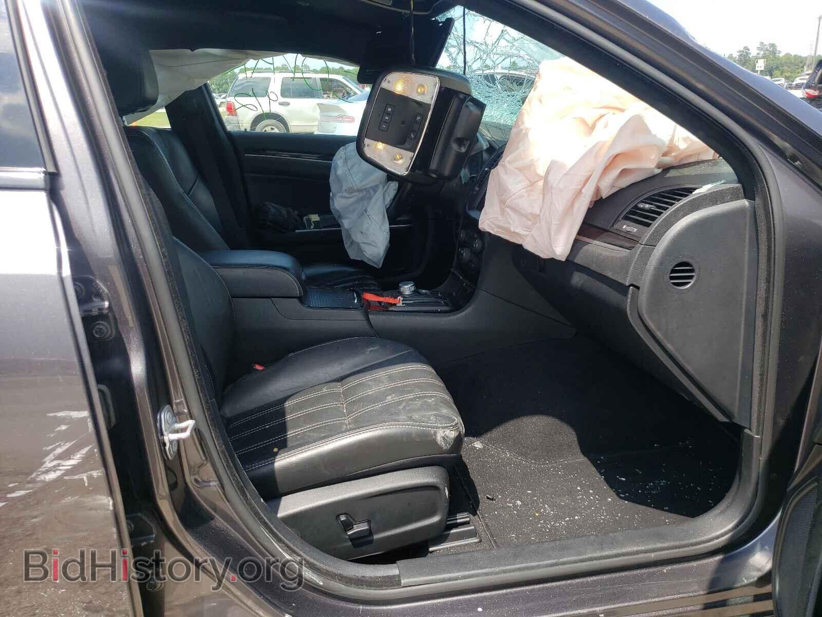 2019 CHRYSLER 300 - VIN: 2C3CCAGG5KH648451 - Фото 5