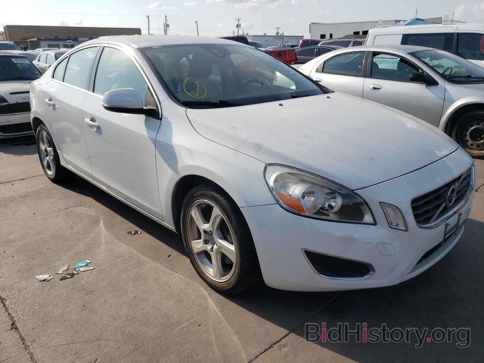 Photo YV1622FS2C2047042 - VOLVO S60 2012