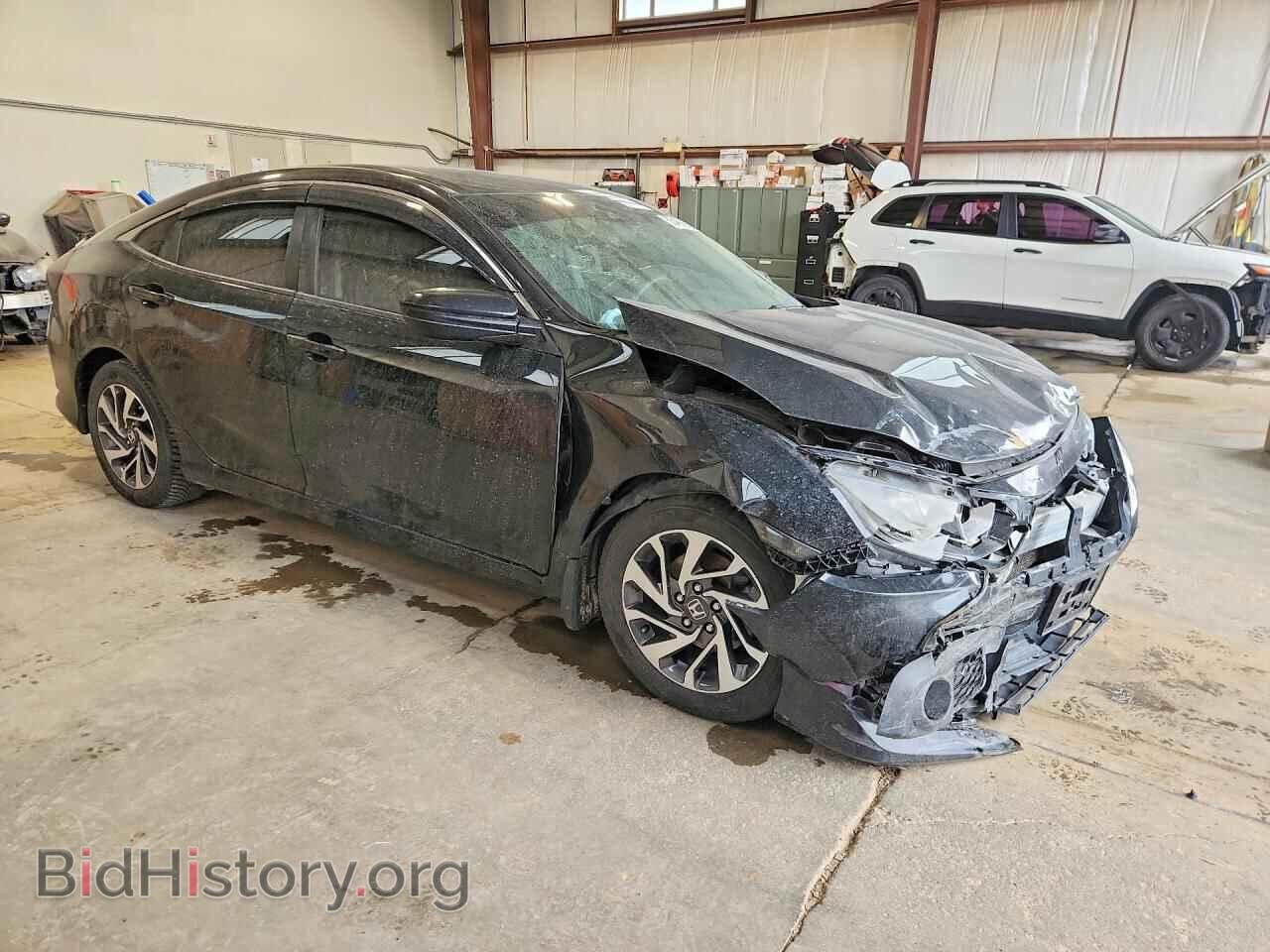 2018 HONDA CIVIC - VIN: 2HGFC2F68JH034162 - Фото 4