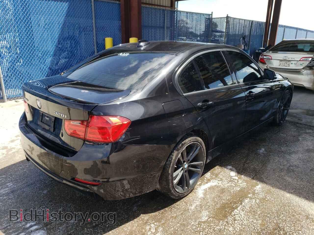 2013 BMW 3 SERIES - VIN: WBA3B3C52DF542037 - Фото 4