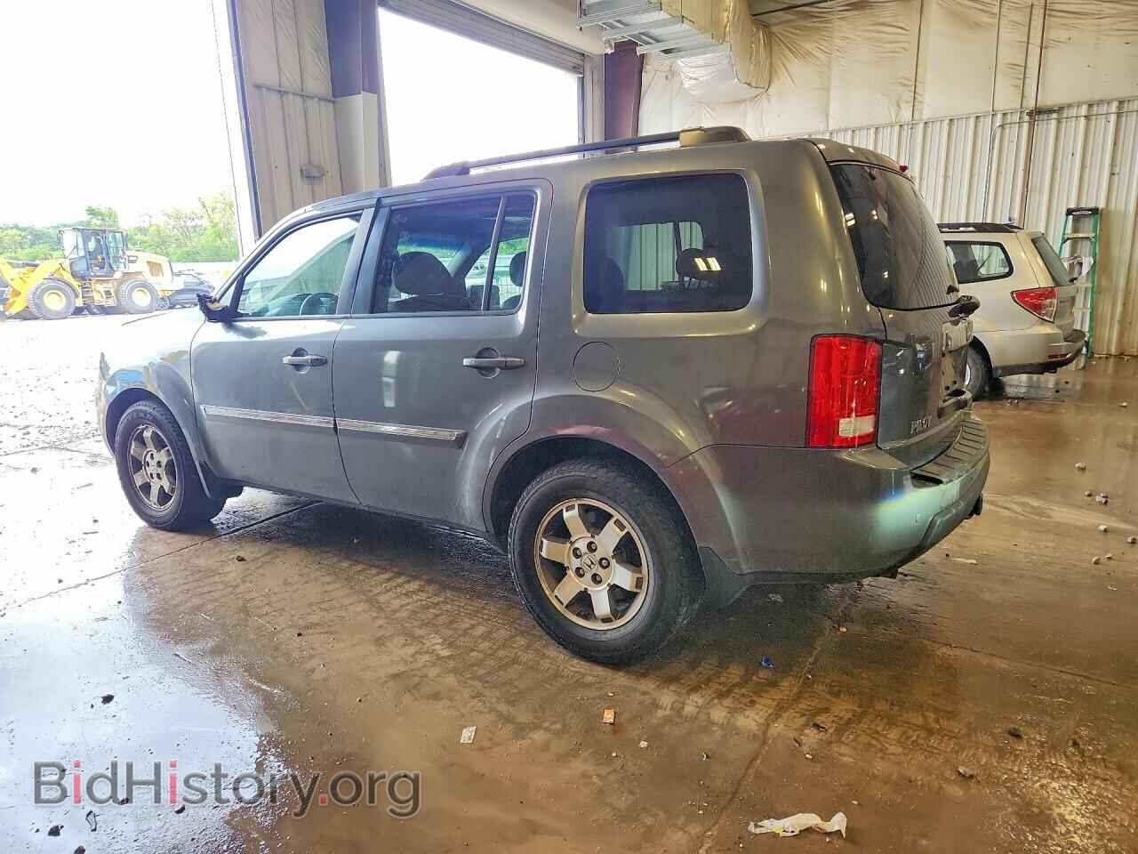 2011 HONDA PILOT - VIN: 5FNYF4H95BB037366 - Фото 2