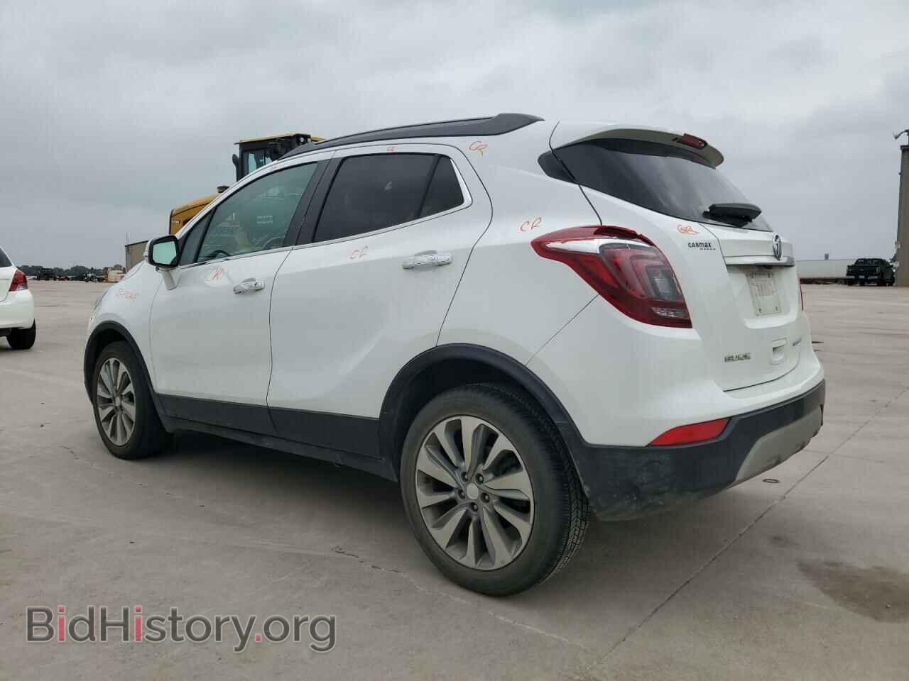 2018 BUICK ENCORE - VIN: KL4CJASB2JB655095 - Photo 2