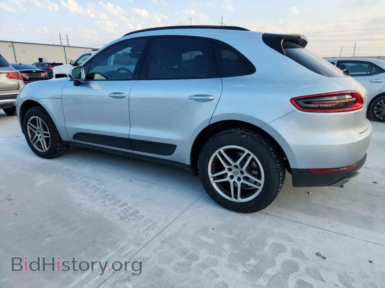2017 PORSCHE MACAN - VIN: WP1AA2A50HLB81987 - Photo 2
