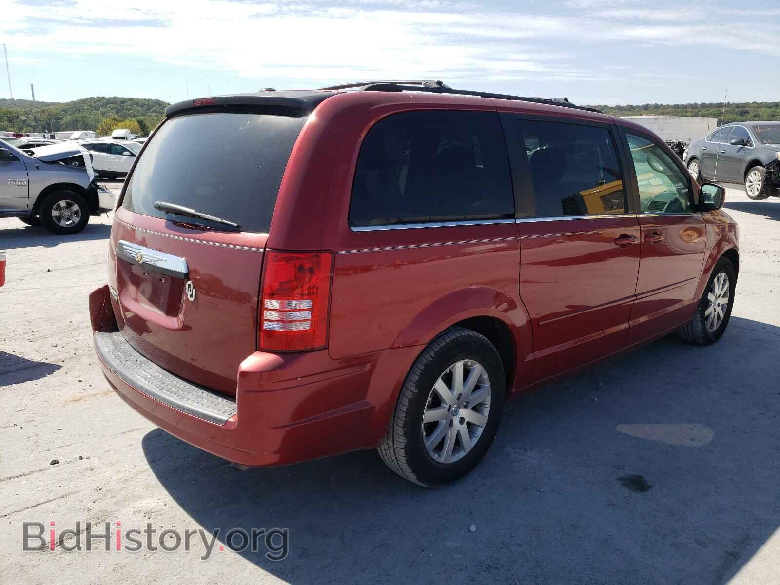 2008 CHRYSLER MINIVAN - VIN: 2A8HR54P68R137080 - Фото 4