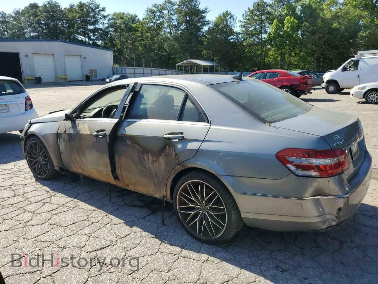 2011 MERCEDES-BENZ E-CLASS - VIN: WDDHF8HB2BA283851 - Фото 2