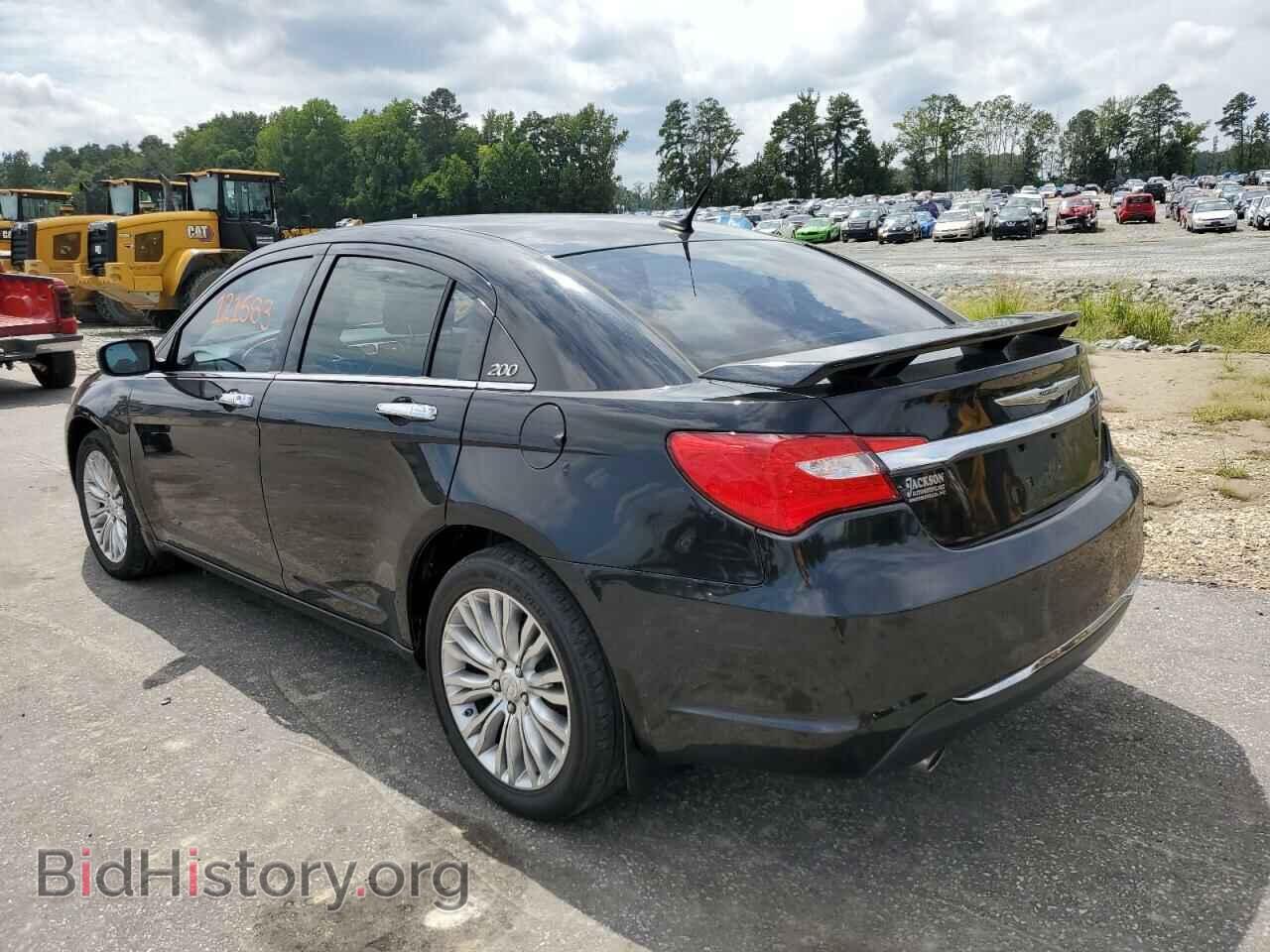 2011 CHRYSLER 200 - VIN: 1C3BC2FG4BN520616 - Фото 3