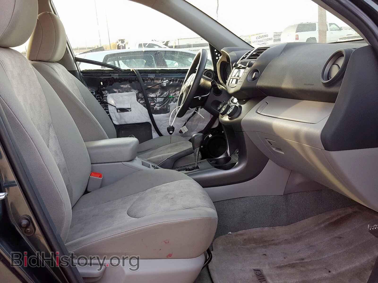 2011 TOYOTA RAV4 - VIN: 2T3BF4DV3BW107272 - Фото 5
