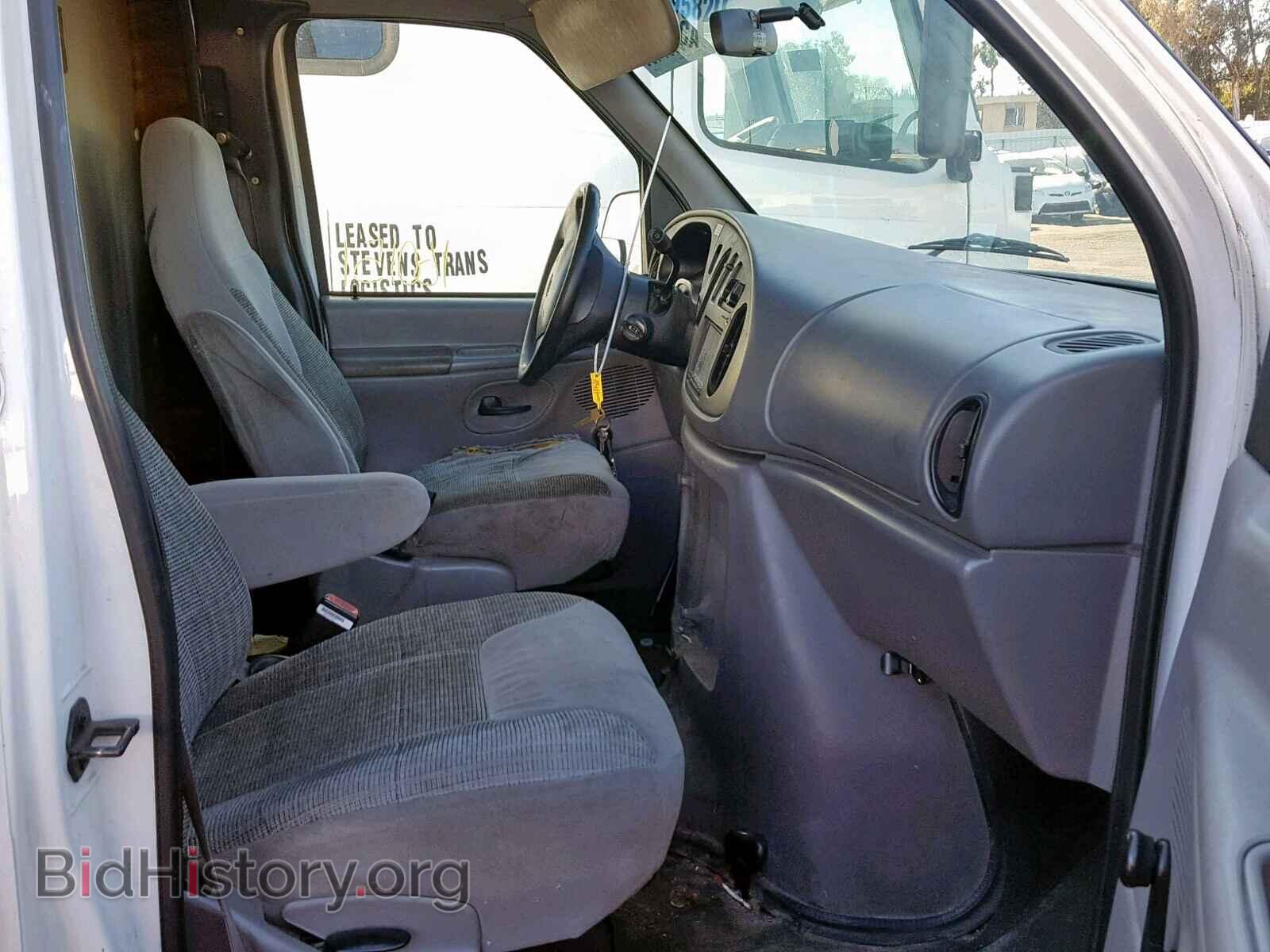 2002 FORD ECONOLINE - VIN: 1FDSE35LX2HA25101 - Фото 5
