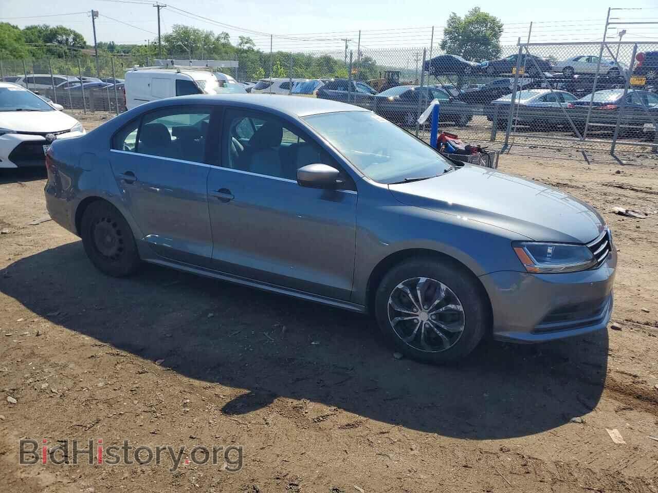 2017 VOLKSWAGEN JETTA - VIN: 3VW2B7AJ0HM238519 - Photo 4