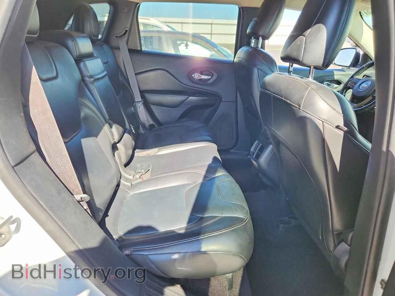 2016 JEEP CHEROKEE - VIN: 1C4PJLDB0GW338885 - Фото 11