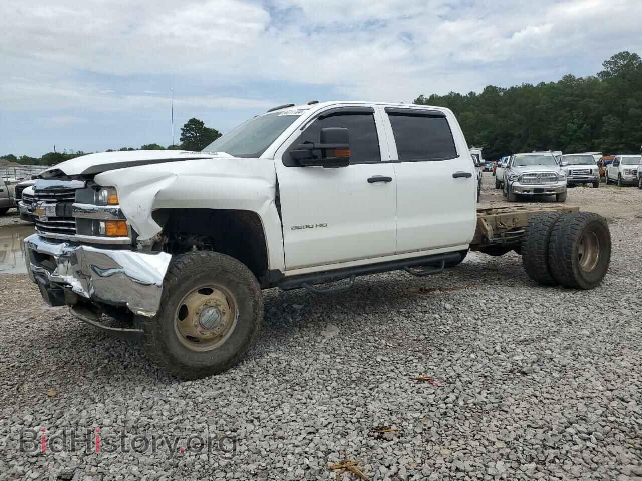 Photo 1GB4KYCY3HF174072 - CHEVROLET ALL Models 2017