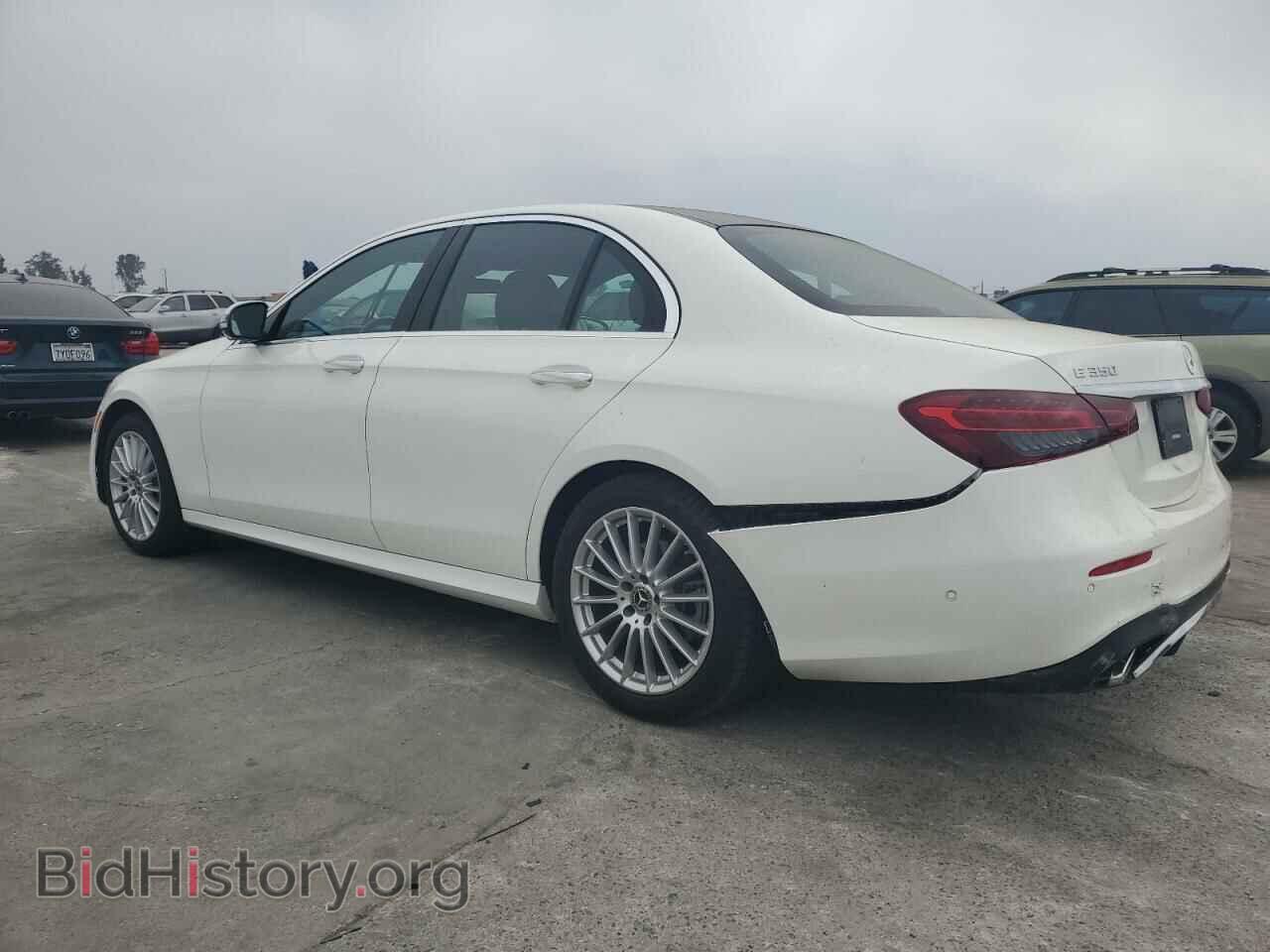 2021 MERCEDES-BENZ E-CLASS - VIN: W1KZF8DB7MB002473 - Фото 2