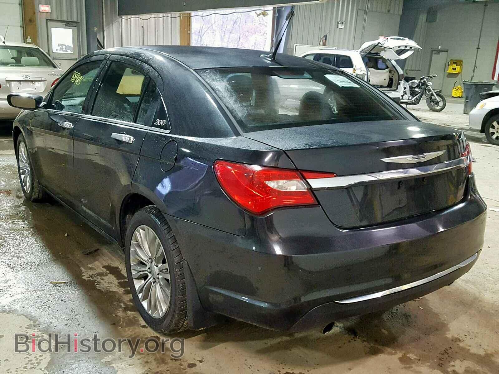 2011 CHRYSLER 200 - VIN: 1C3BC2FG6BN516440 - Фото 3
