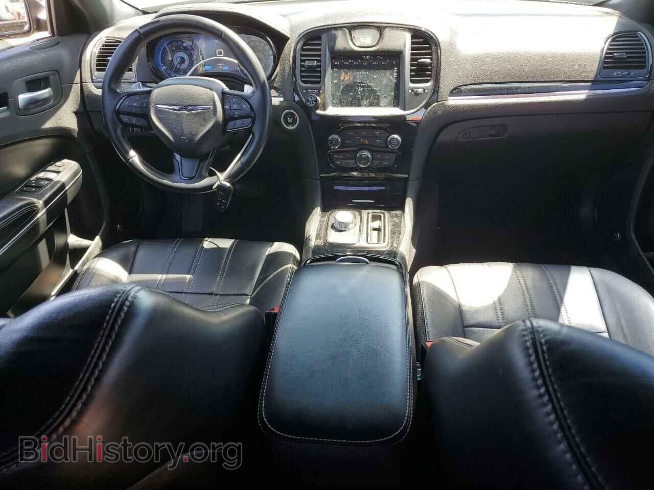 2017 CHRYSLER 300 - VIN: 2C3CCABG4HH553766 - Фото 8