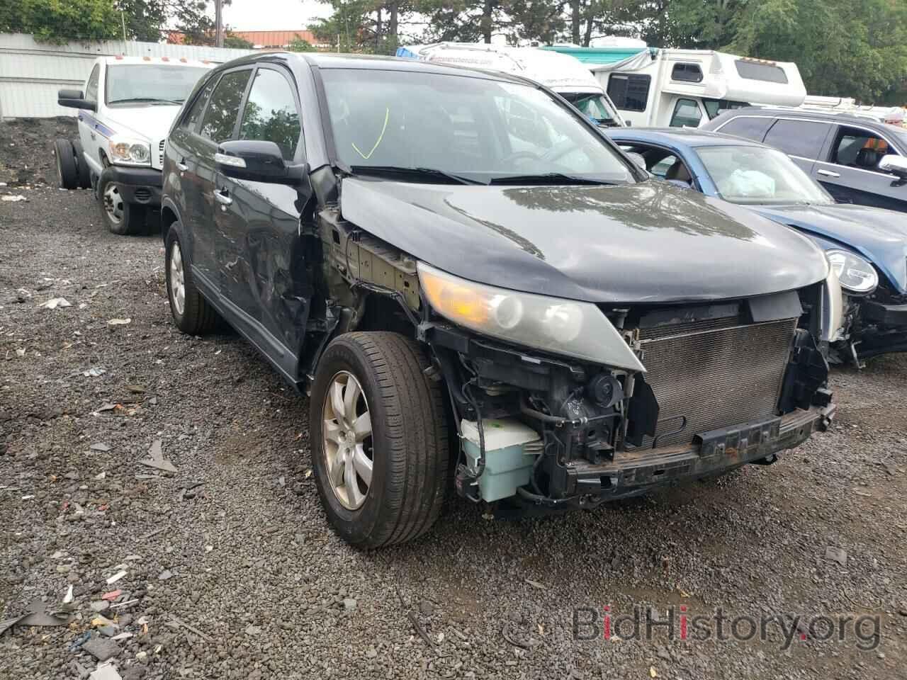 Photo 5XYKT3A10BG095939 - KIA SORENTO 2011