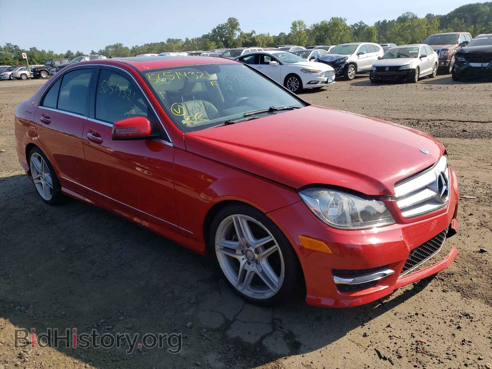 Фотография WDDGF8BB1CA651068 - MERCEDES-BENZ C-CLASS 2012