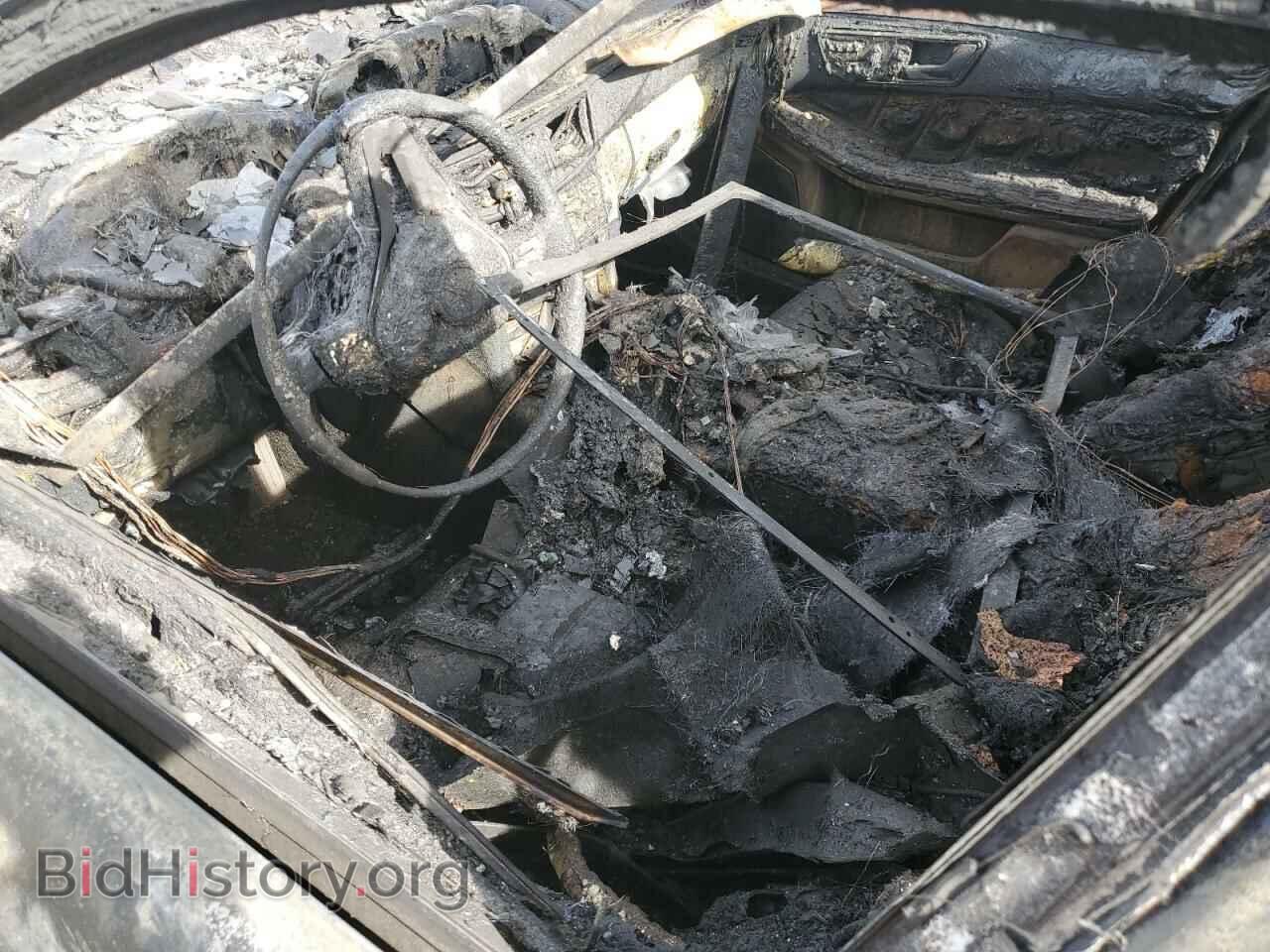 2013 MERCEDES-BENZ E-CLASS - VIN: WDDHF2EB6DA701008 - Фото 8