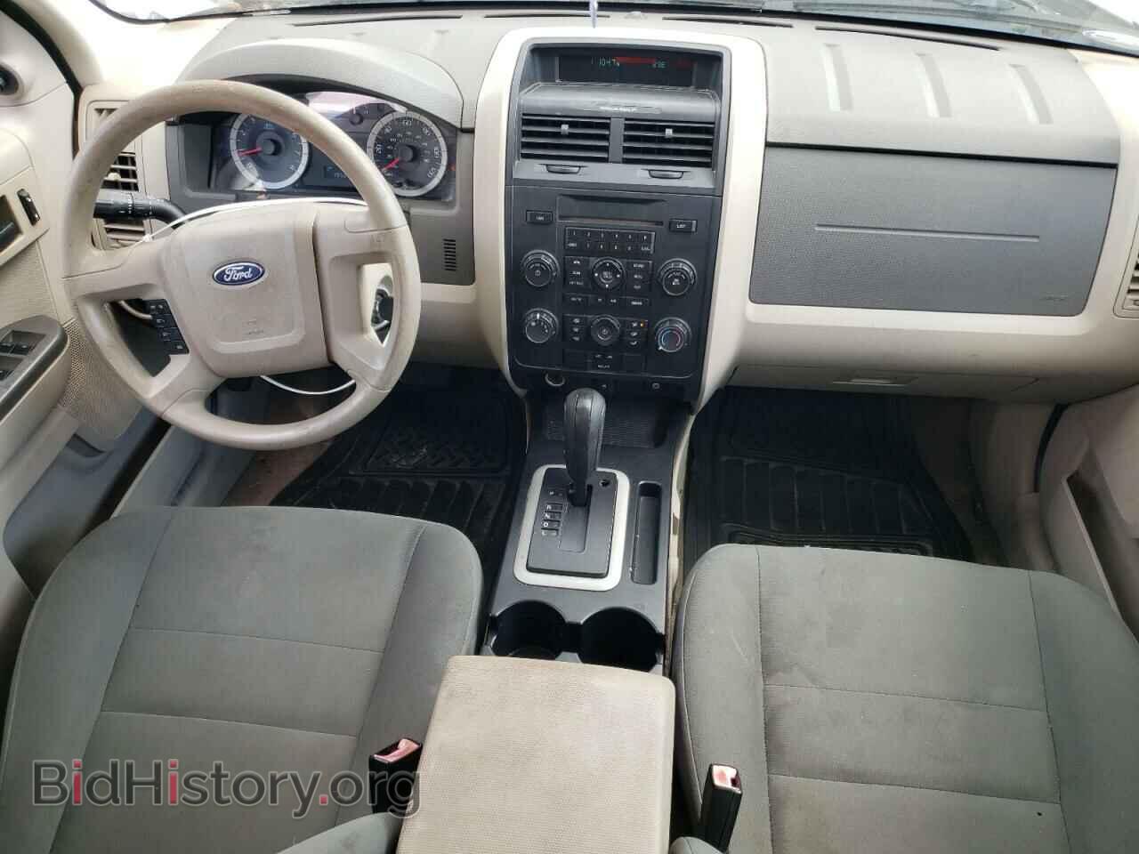 2010 FORD ESCAPE - VIN: 1FMCU0C71AKC79423 - Фото 8