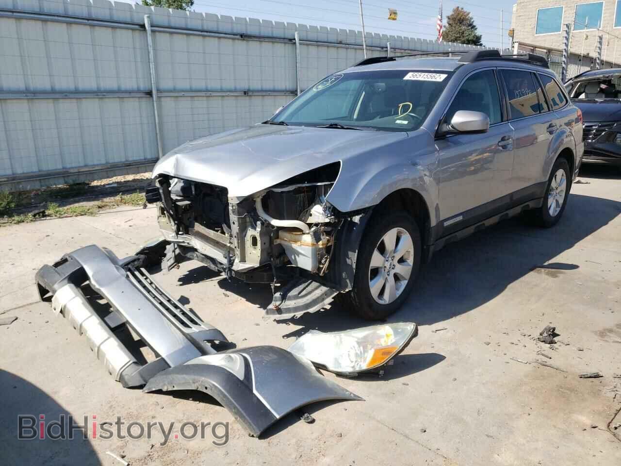 2011 SUBARU OUTBACK - VIN: 4S4BRBKC6B3447138 - Photo 2