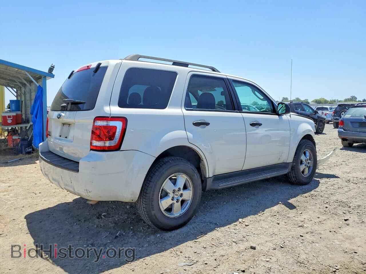2012 FORD ESCAPE - VIN: 1FMCU0D75CKC45972 - Фото 3