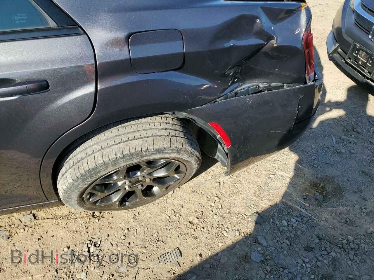 2017 CHRYSLER 300 - VIN: 2C3CCAGG5HH542011 - Фото 9