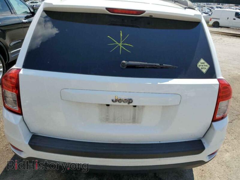 2012 Jeep COMPASS (VIN 1C4NJCBA7CD716353) — photo 9 of 10