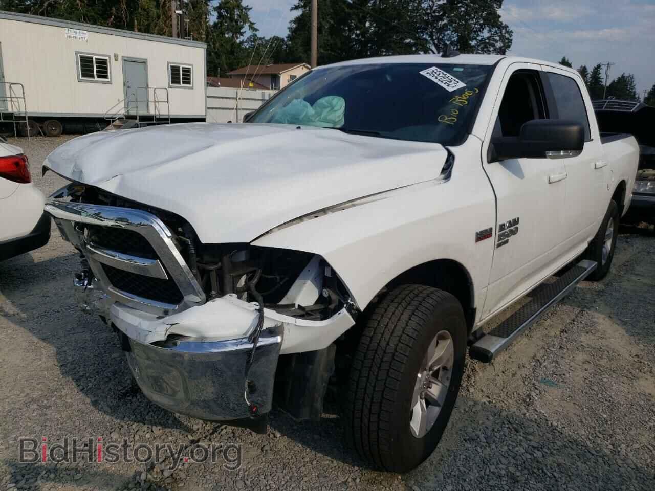 2020 RAM 1500 - VIN: 3C6RR7LT0LG182043 - Фото 2