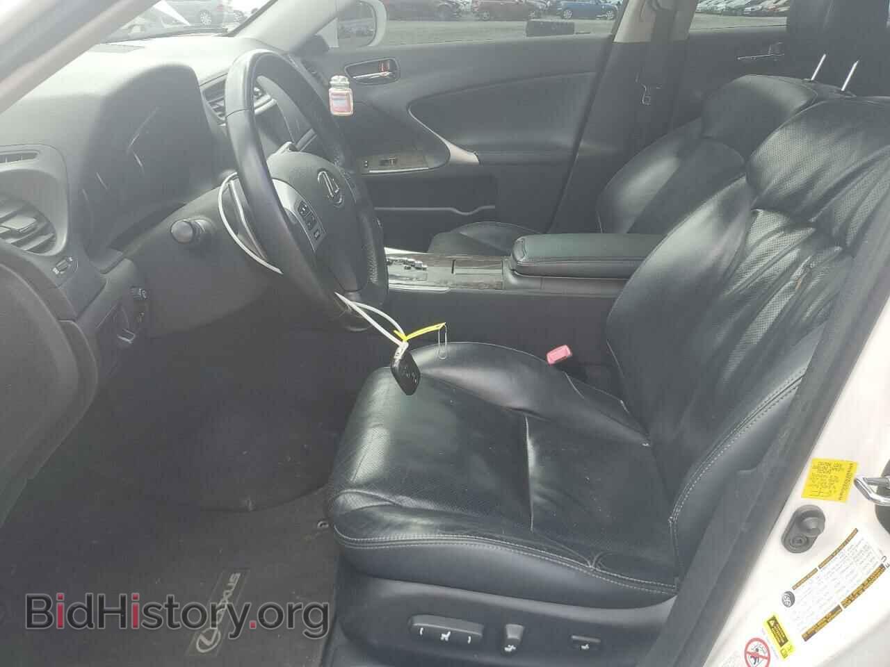 2011 LEXUS IS - VIN: JTHCF5C27B5051554 - Photo 7