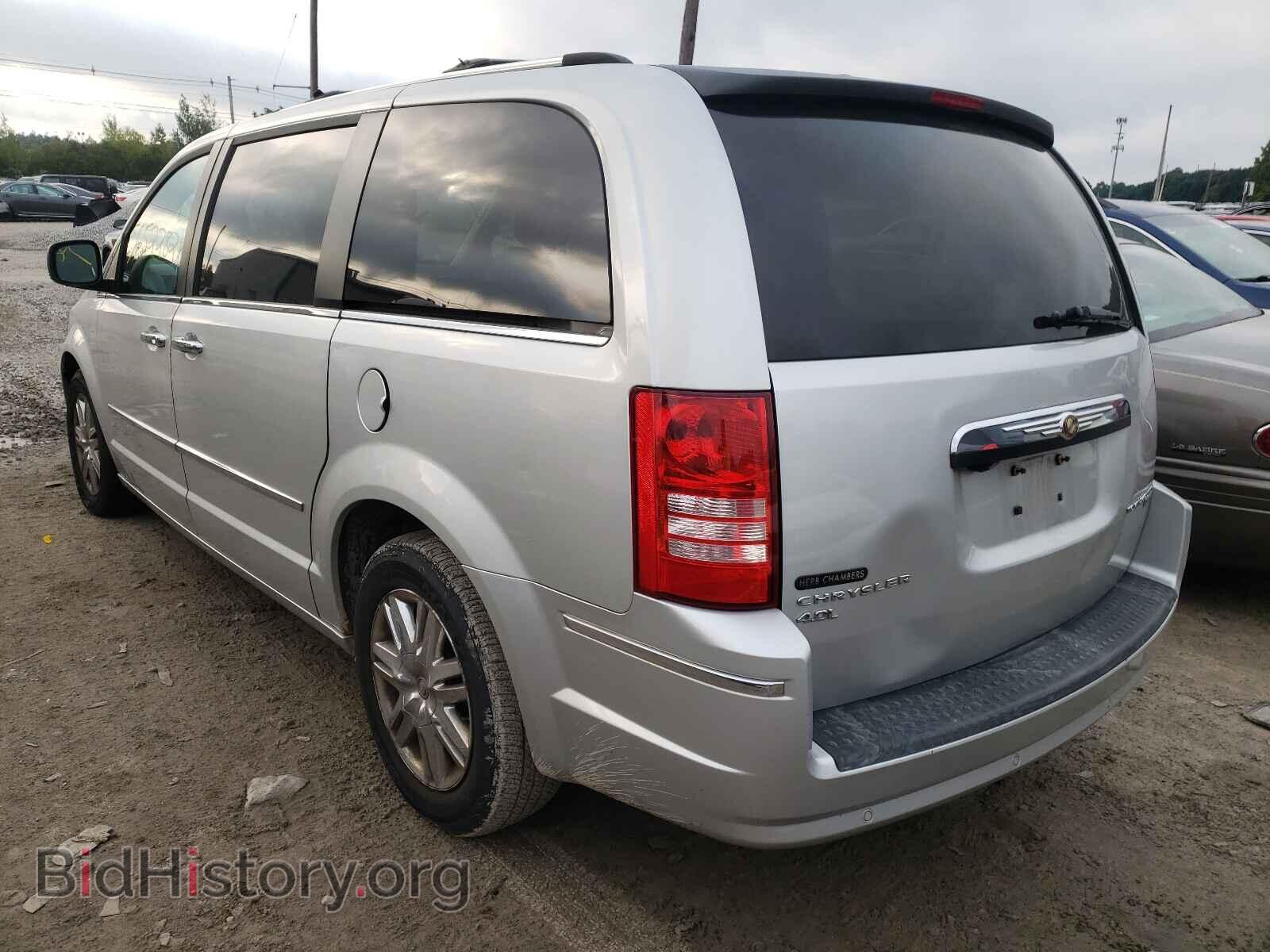 2010 CHRYSLER MINIVAN - VIN: 2A4RR7DX3AR321917 - Фото 3