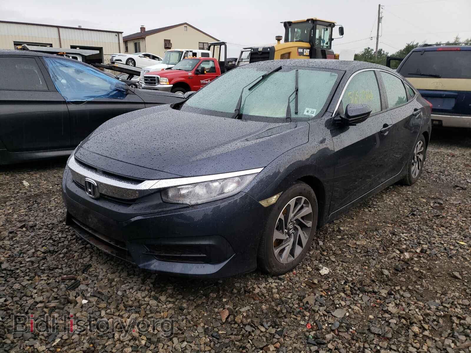 2017 HONDA CIVIC - VIN: 2HGFC2F72HH525085 - Фото 2