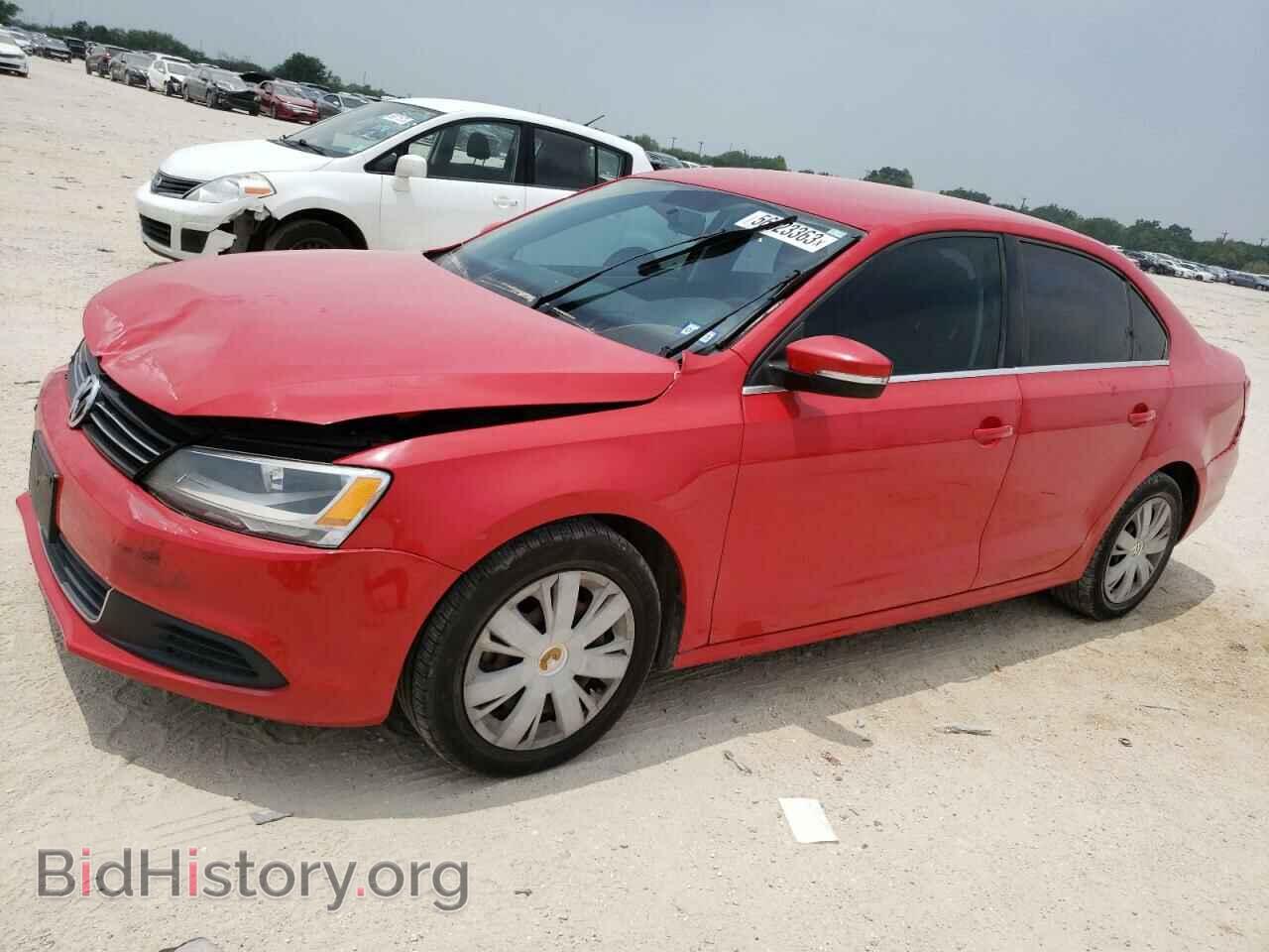 Фотография 3VWDP7AJ4DM282947 - VOLKSWAGEN JETTA 2013