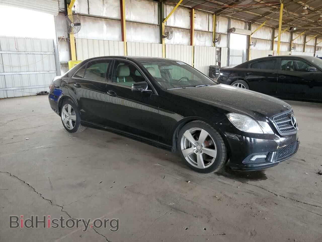 2011 MERCEDES-BENZ E-CLASS - VIN: WDDHF8HB2BA473066 - Фото 4
