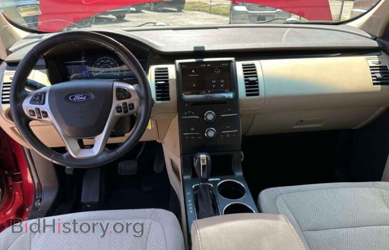 2013 Ford FLEX (VIN 2FMGK5C8XDBD16304) — photo 9 of 10