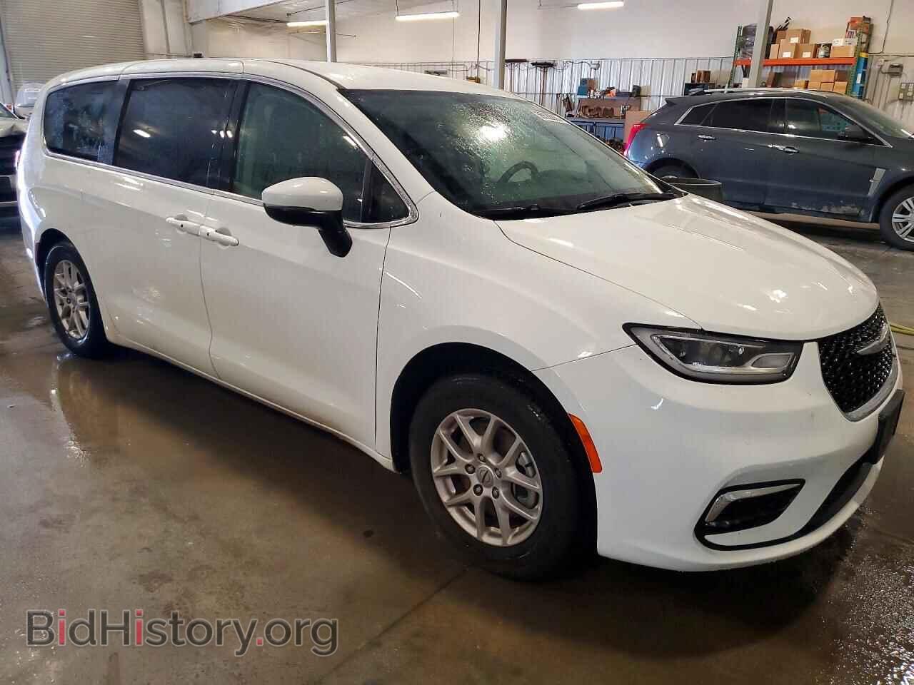 2023 CHRYSLER PACIFICA - VIN: 2C4RC1BG6PR591157 - Photo 4