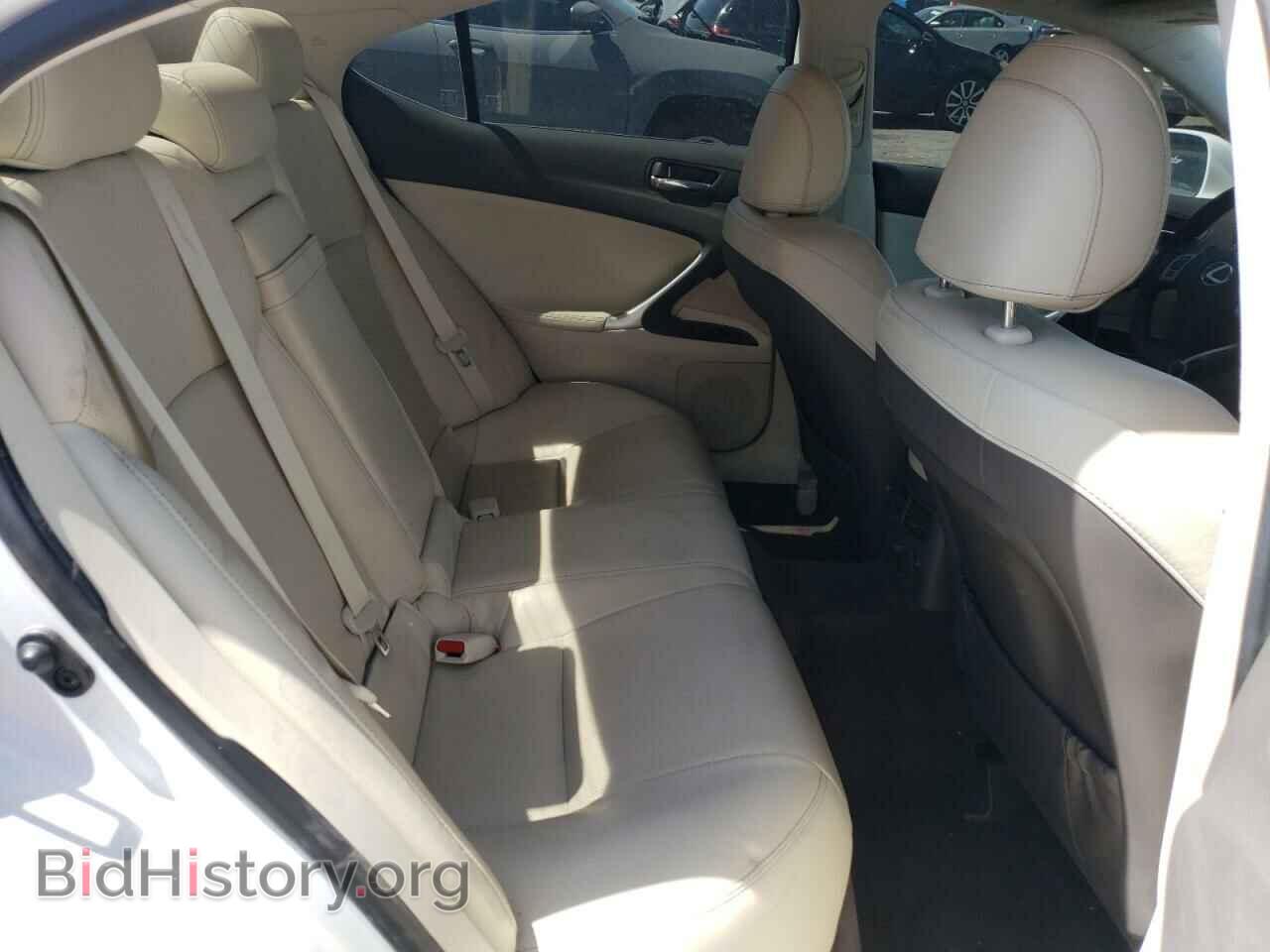 2011 LEXUS IS - VIN: JTHCF5C28B5046928 - Photo 10