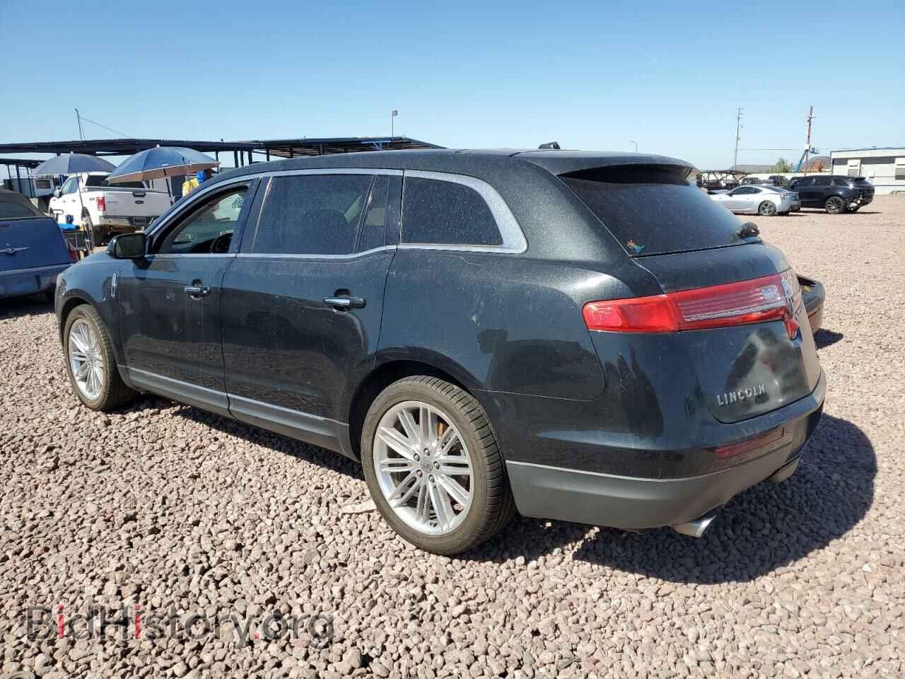 2014 LINCOLN MKT - VIN: 2LMHJ5AT9EBL51243 - Фото 2