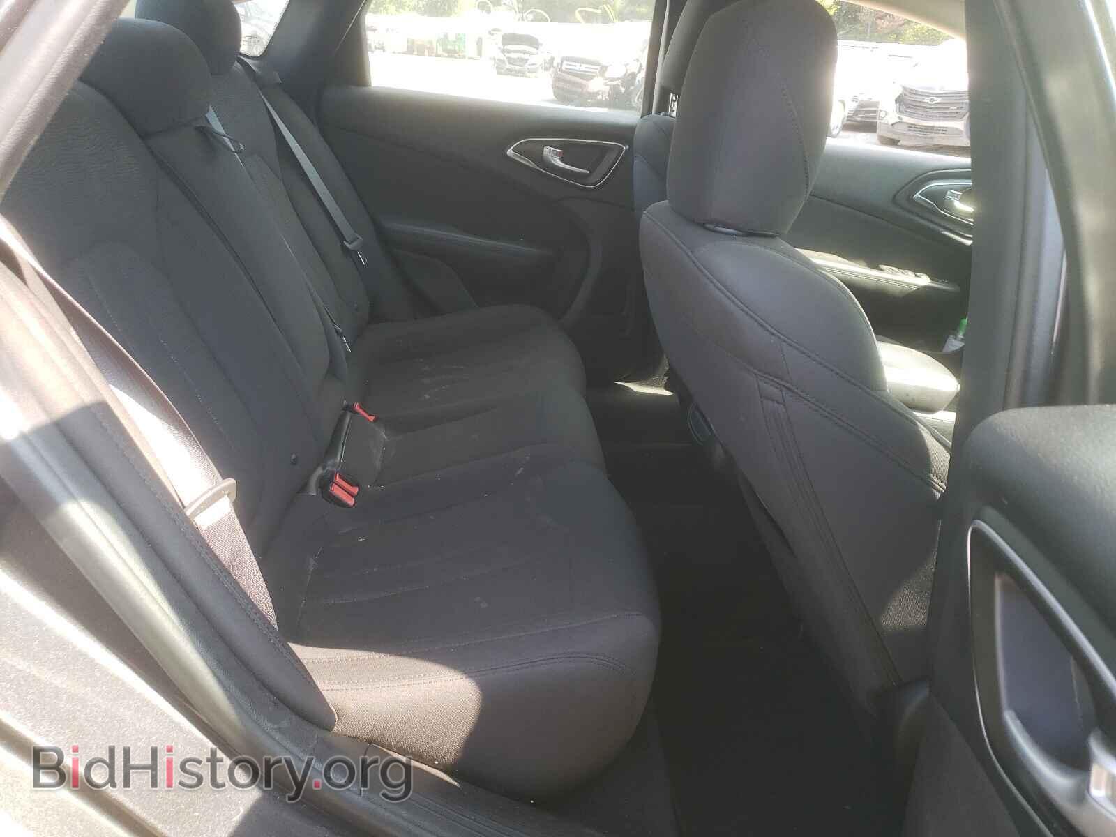 2016 CHRYSLER 200 - VIN: 1C3CCCAB2GN141708 - Photo 6