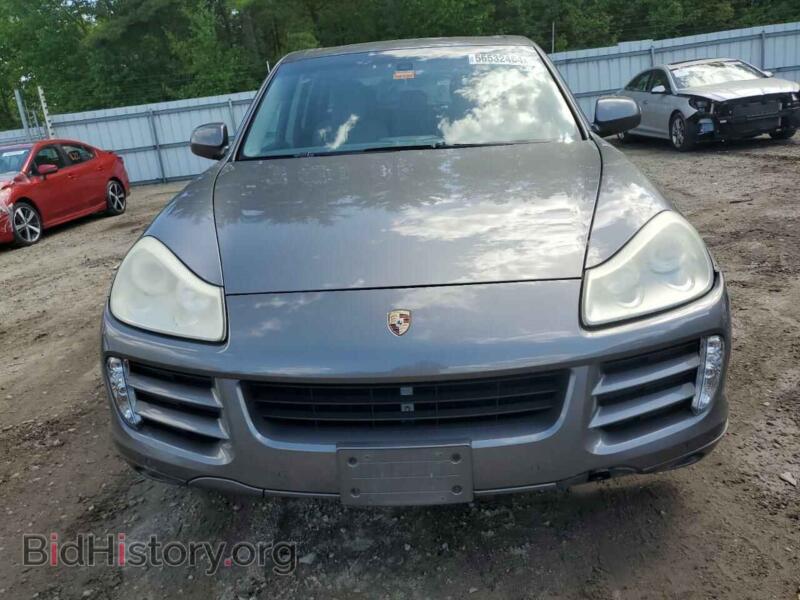 2010 Porsche CAYENNE (VIN WP1AA2AP3ALA05720) — фото 5 из 13