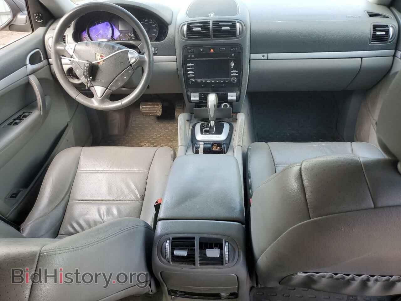 2010 PORSCHE CAYENNE - VIN: WP1AA2AP3ALA05720 - Photo 8