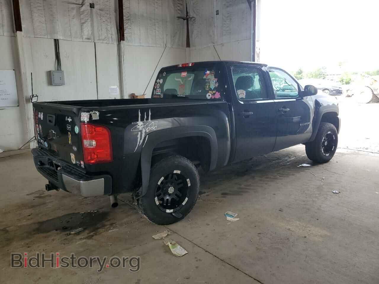2011 CHEVROLET ALL Models - VIN: 1GCPKPE30BF250763 - Фото 3